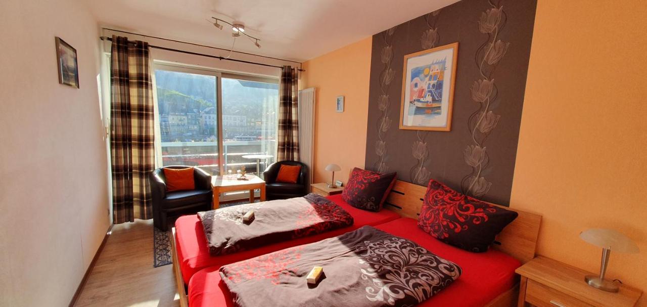 Pension Regina Cochem Esterno foto