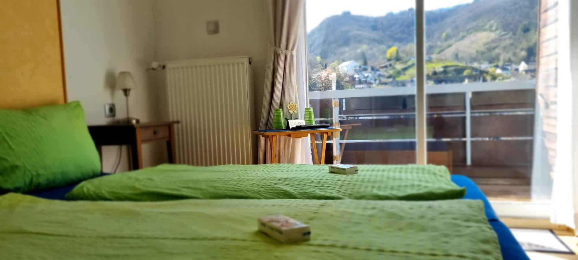Pension Regina Cochem Esterno foto