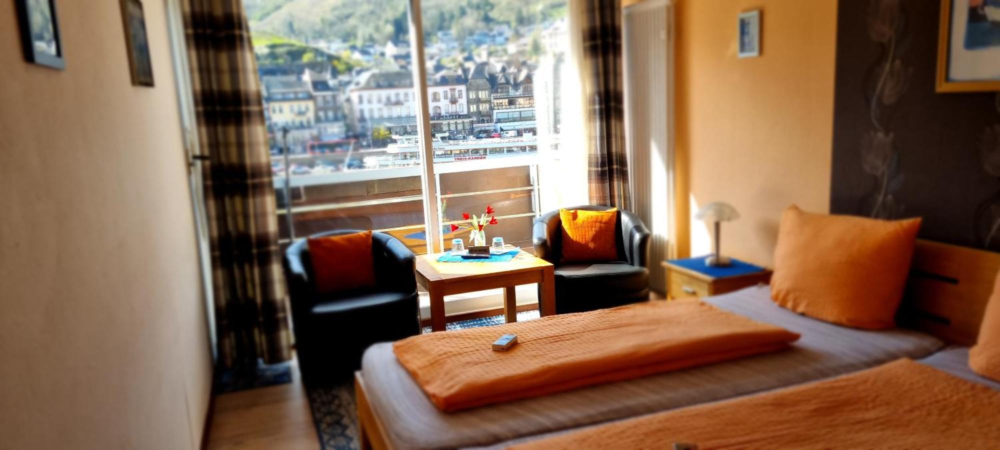 Pension Regina Cochem Esterno foto