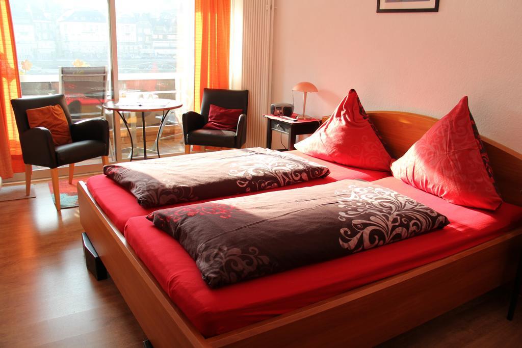 Pension Regina Cochem Esterno foto