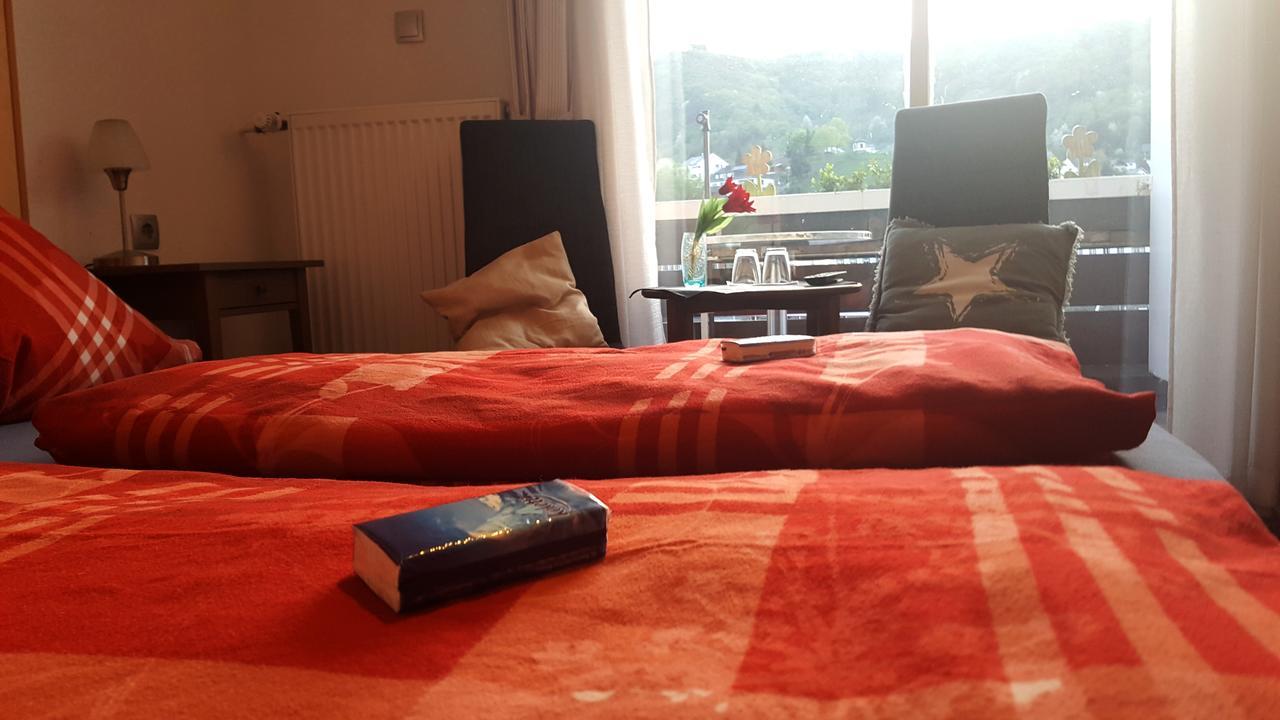Pension Regina Cochem Esterno foto